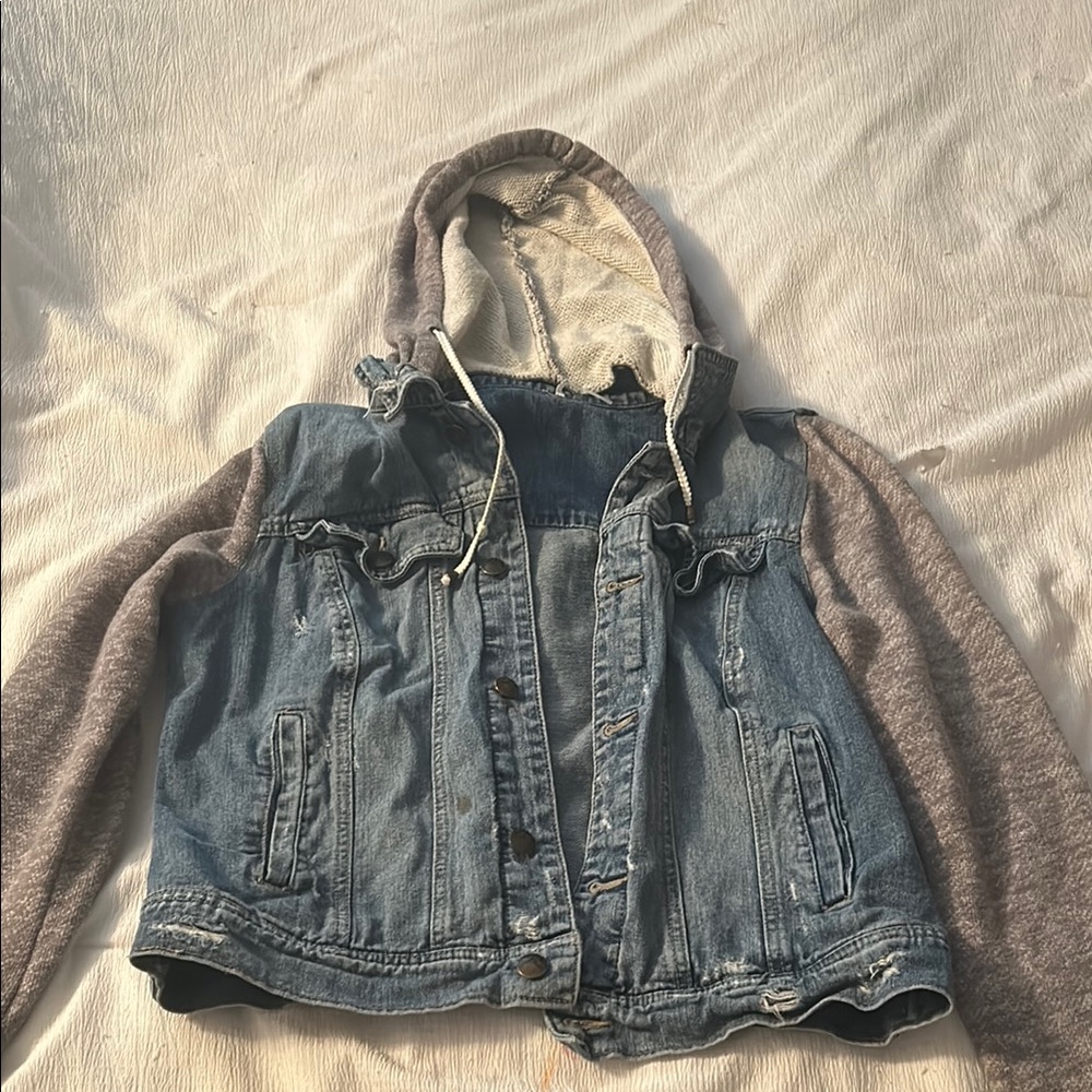 Free People Gray Jean Jacket with Hood and Classic Denim Texture